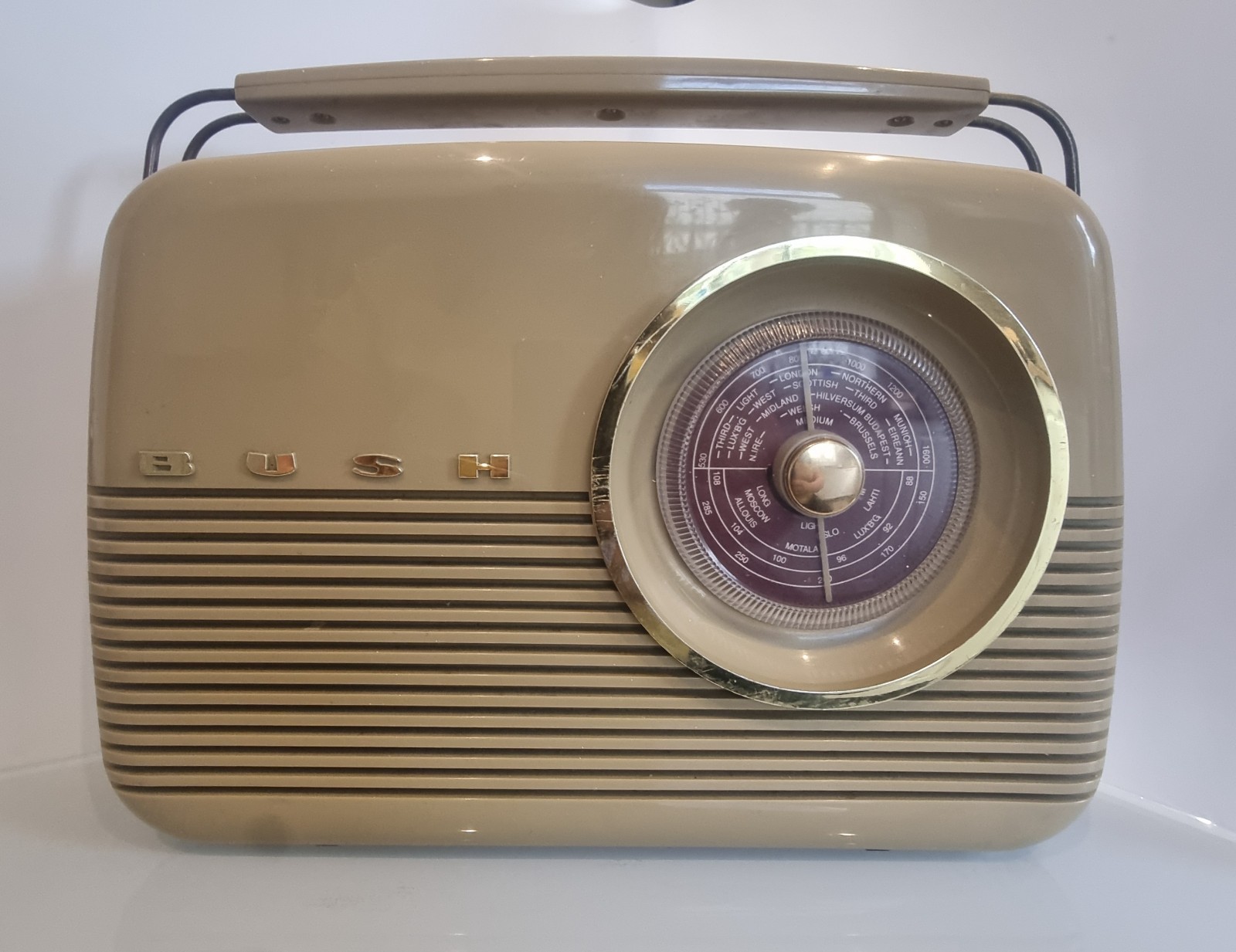 Retro Bush Radio