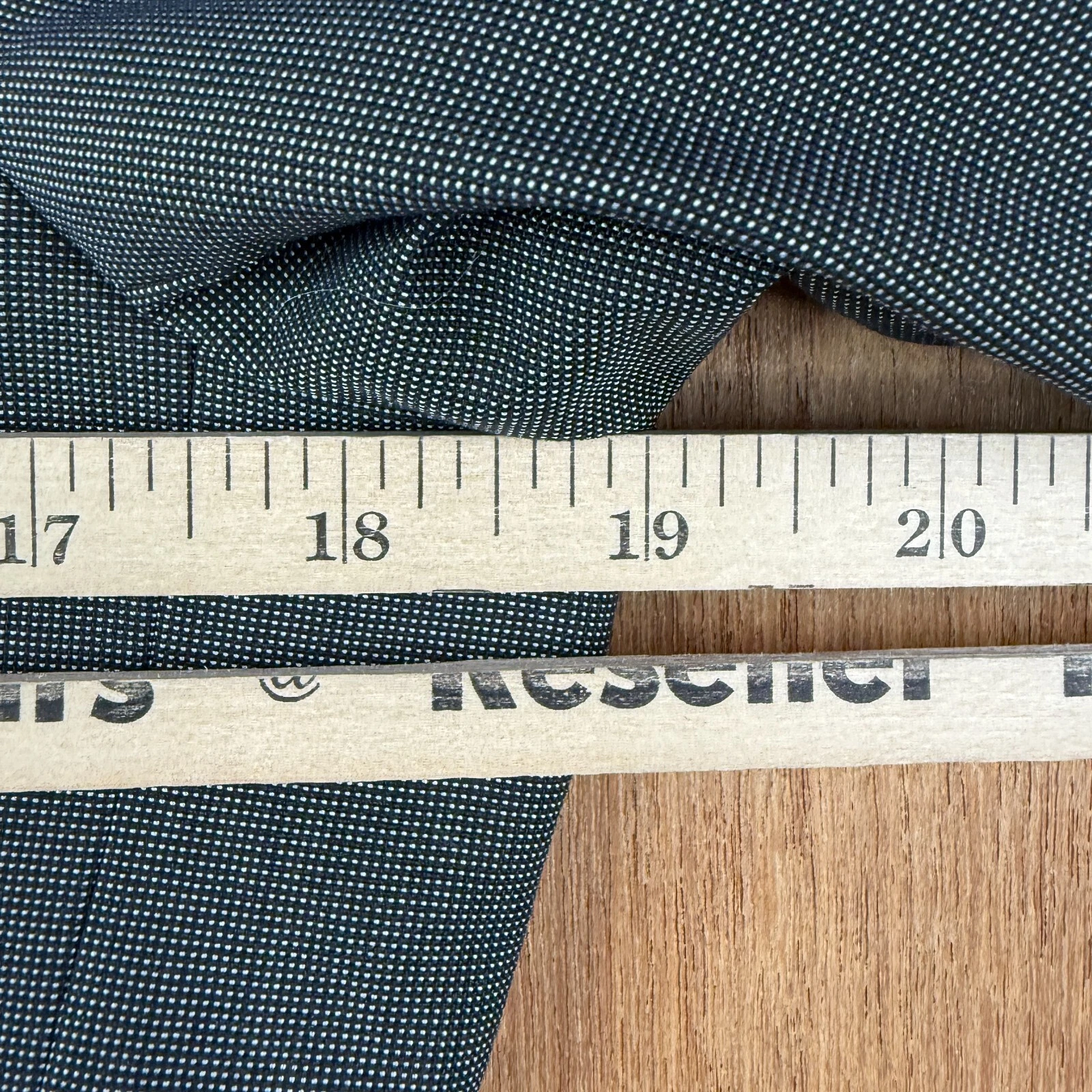 Picture 3 of 18