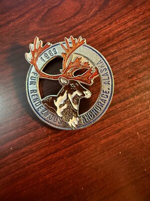 1983 Fur Rendevous collectable pin