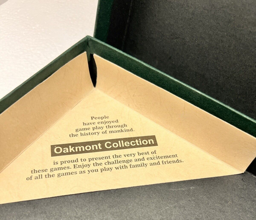 Cardinal 2000 The Oakmont Collection Checkers Set Green White Glass pieces - Picture 5 of 7
