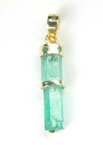 Colombian Emerald Natural Crystals Pendant 3.83 Cts 18K Gold Tubular Shape Muzo - Picture 10 of 12