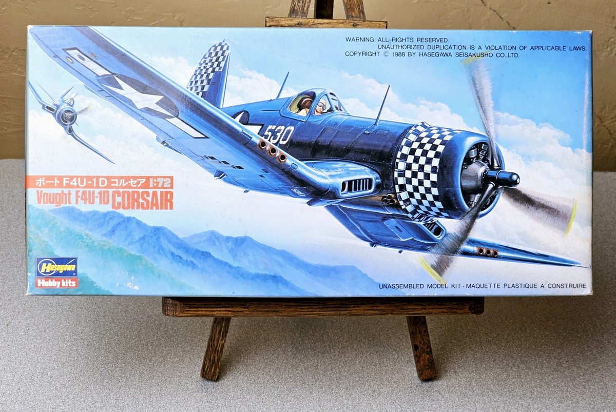 Hasegawa 1:72 Scale F4U-1D Corsair Model Kit - Plastic Model Aircraft, Decals Included