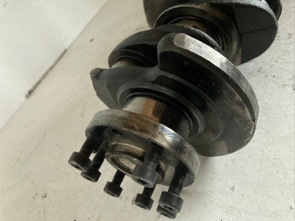 Volvo S40 Kurbelwelle Motor Typ: D4204T Original 2.0 Tdi 136Hp 2009 - Bild 3 von 4