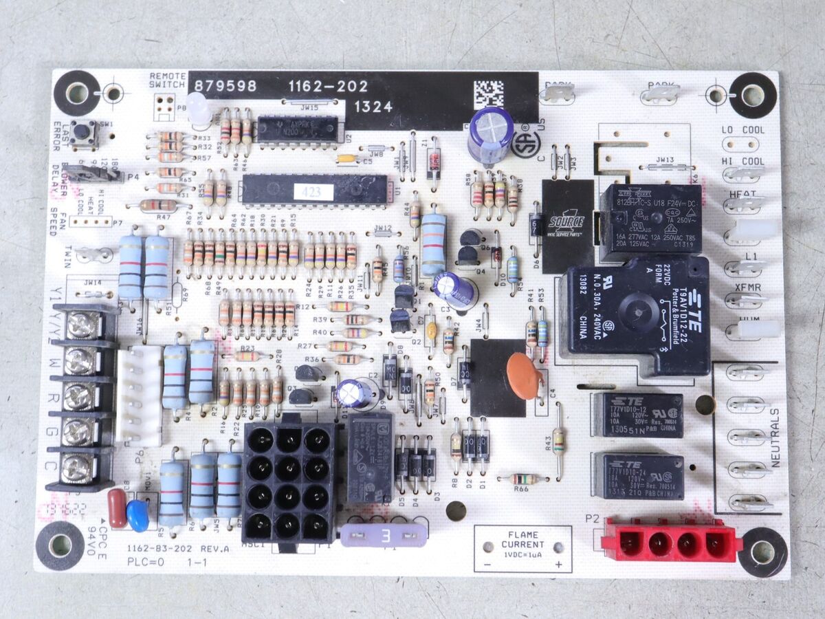 YORK COLEMAN LUXAIRE 1162-202 879598 Furnace Control Circuit YORK COLEMAN LUXAIRE 1162-202 879598 Furnace Control Circuit
