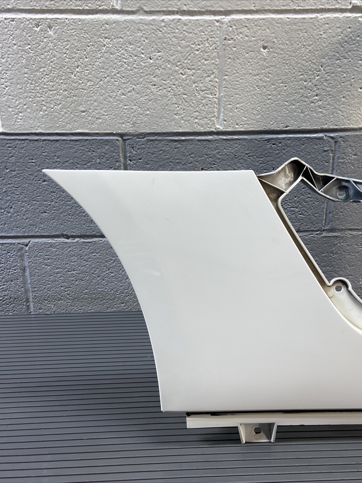 2008-2015 Audi R8 42 Rear Right B-Pillar Trim Panel Molding Ibis White LY9C OEM