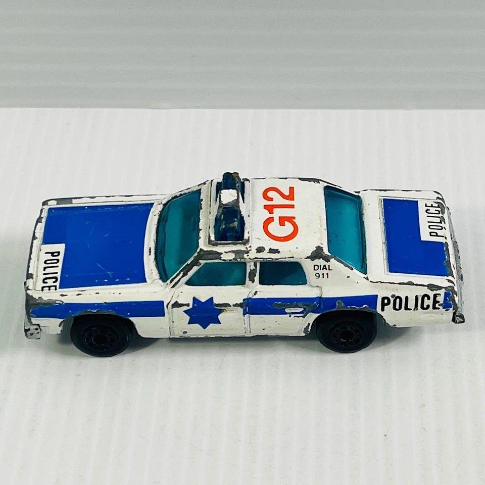 Matchbox 1979 SFPD Plymouth Gran Fury coche de policía g12 fundido a presión vintage blanco azul Foto 4 de 4