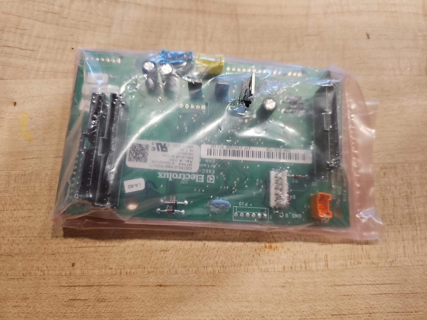 Frigidaire Electric Range Part # 316442068 - Board