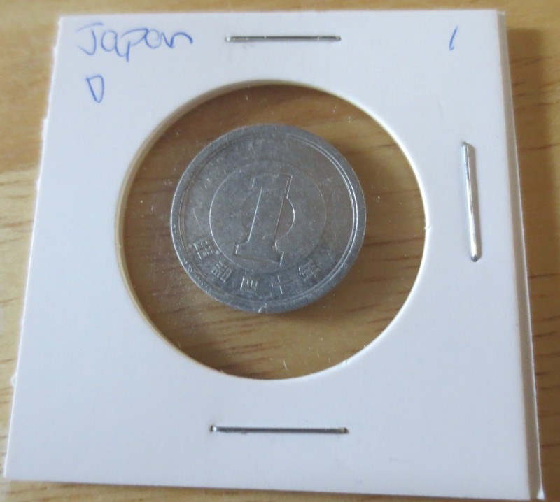 Japan 1965  1 Yen World Coin (D)