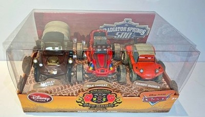 DISNEY STORE Disney Cars Off Road Radiator Springs 500 1/2 STANLEY MATER (1:43)