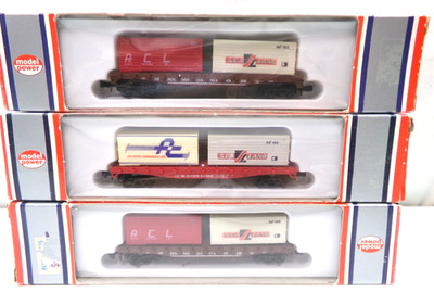 (3) N scale Model Power flat cars w/container loads in orig boxes (lot 7035)