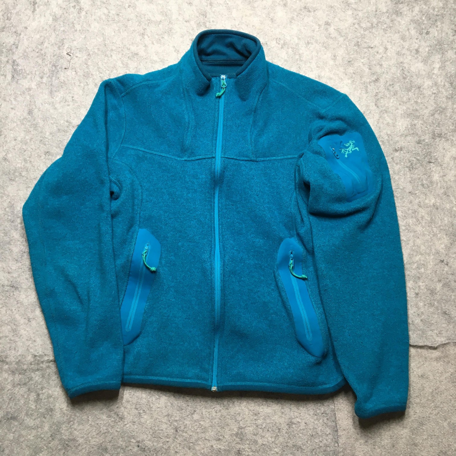 Arc'teryx Covert Cardigan Jacket Mens Medium M Blue Fleece Full Zip Hiking