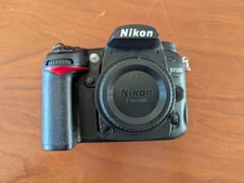 Nikon D7000 16.2 MP Digital SLR Camera - Excellent Condition, low shuter count!