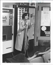 Sally Field Photograph Heroes 1977 Movie Promotional Vintage Drama 8x10