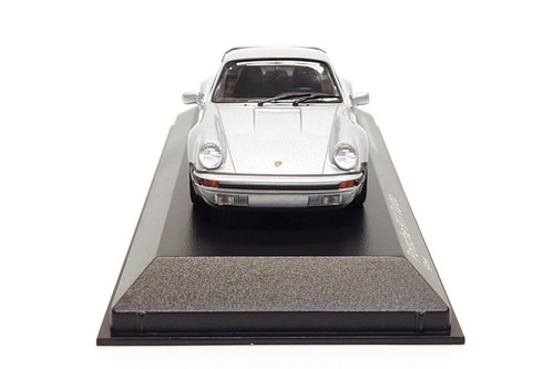 Minichamps 1:43 Porsche 911 Turbo (930) in Silver Metallic - Picture 3 of 8