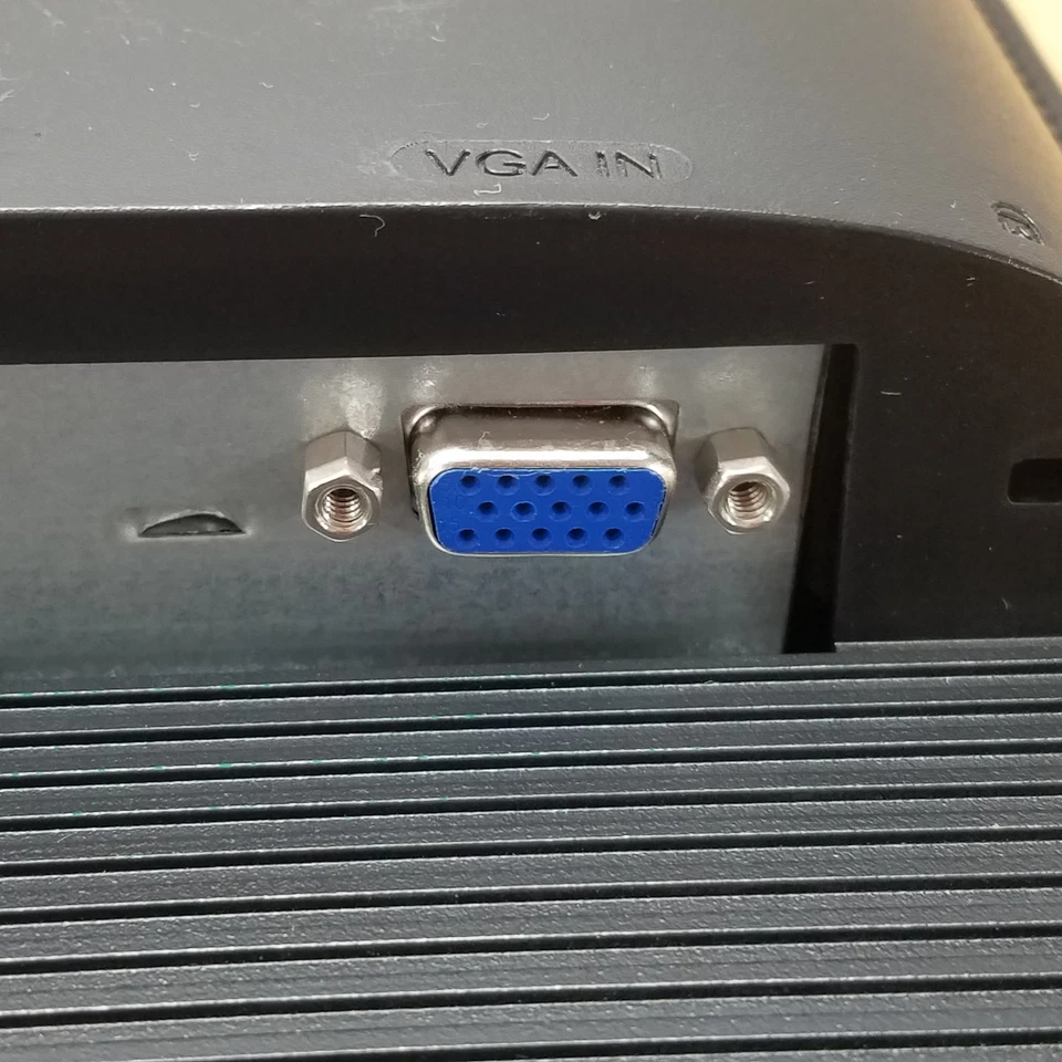 Acer V176L, LCD Computer Monitor, 17" Screen - USED - Image 4 of 4