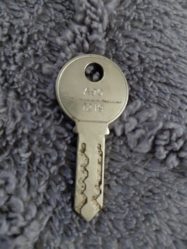 Sl-10 A1 Key (Vidmar's most common key) For STANLEY cabinet Lock, A 90 Code 1219