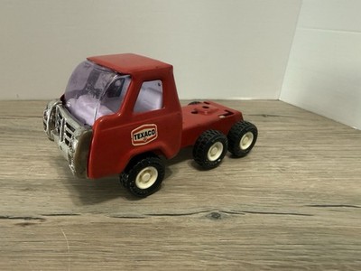 Vintage Buddy L Corp Truck RED 5  No Trailer