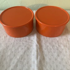 Mepal Rosti Denmark - Set of 2 Hip MCM VTG Stackable Orange Lidded  Containers