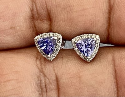 EFFY 14KT White Gold Trillion Cut Tanzanite & Diamond Stud Earrings (K158)