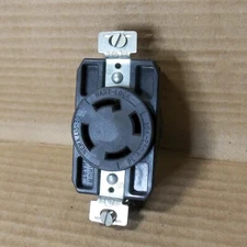 NEW ARROW HART LOCK NEMA L15-30 RECEPTACLE 30A 3-PH 250V ELECTRIC OUTLET AK
