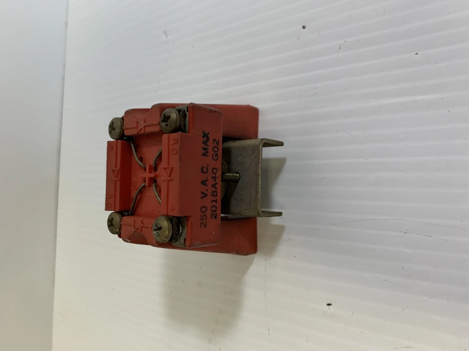 Rectificador Westinghouse 2018A40 250 VAC Foto 2 de 3