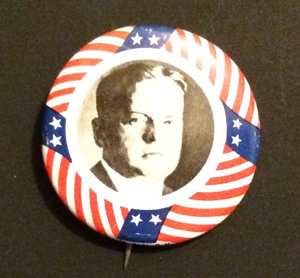 Six 1972 Amoco Campaign Political President Election Pins Buttons - Image 3 of 4