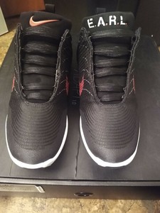 nike hyperadapt bred