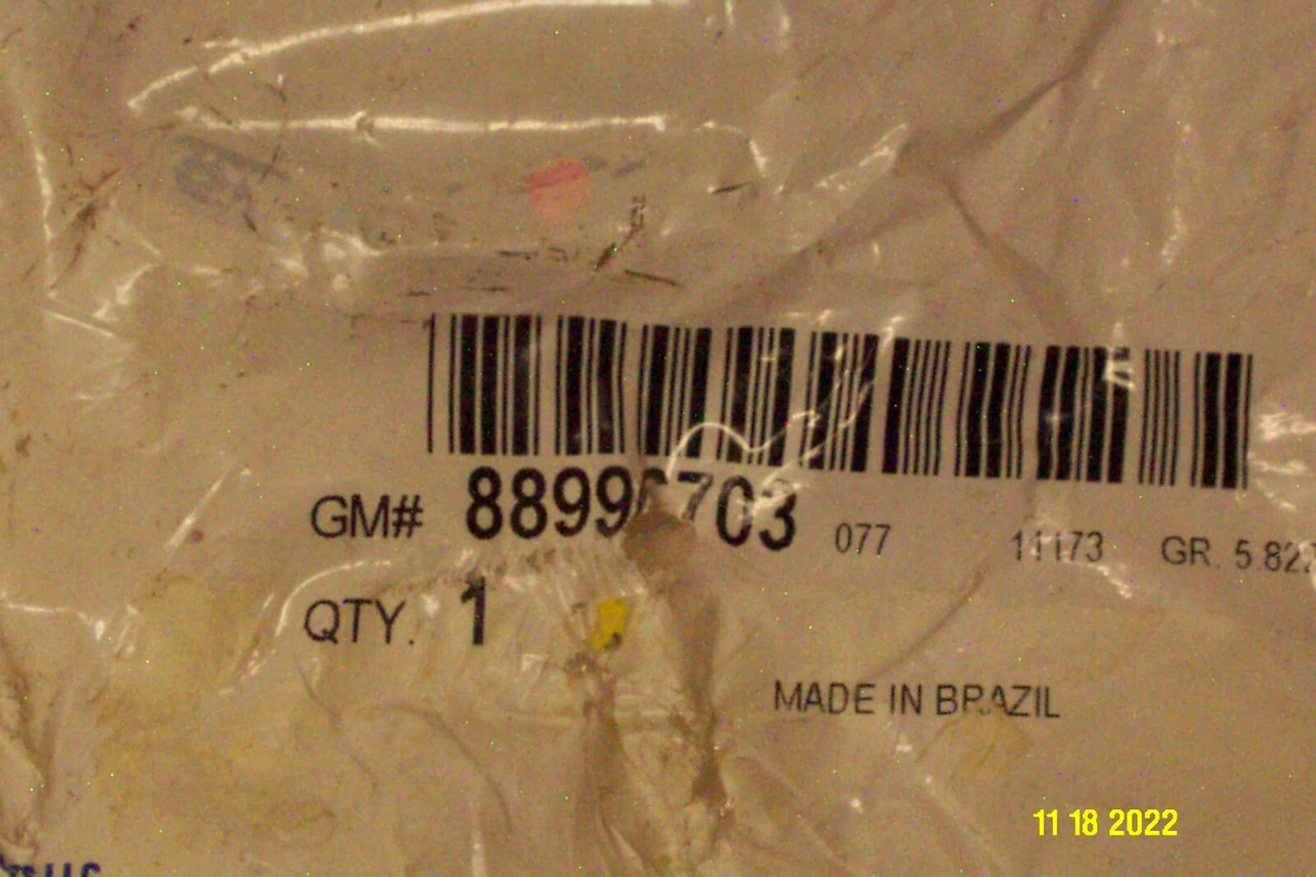 GM 88996703 Original Equipment Oil Seal-Axle Shaft ~ Sealed | eBay 