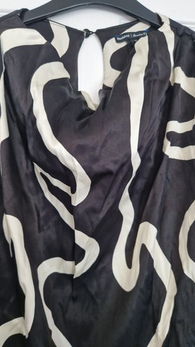 Bnwts Women's River Island Long Sleeved Top, Size UK 18 - Picture 3 of 6