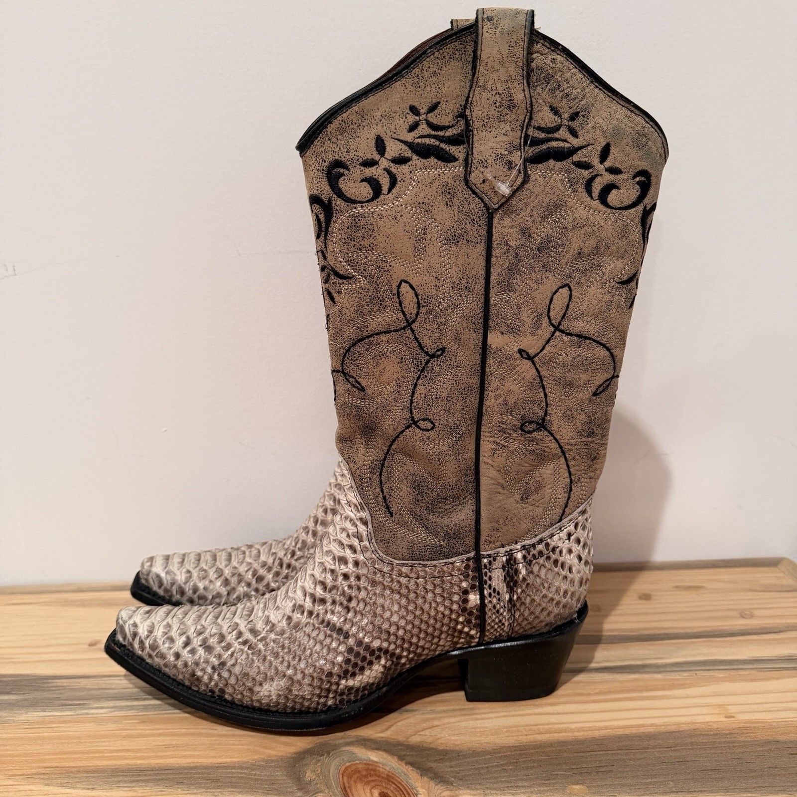 Circle G Western Boots Womens Python Embroidery B… - image 2