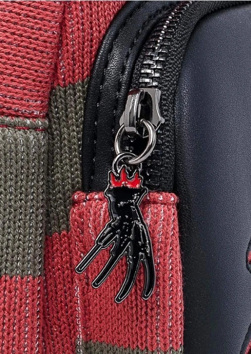 Suéter Loungefly Freddy Pesadilla en Elm Street Mini Mochila Estándar Foto 3 de 4
