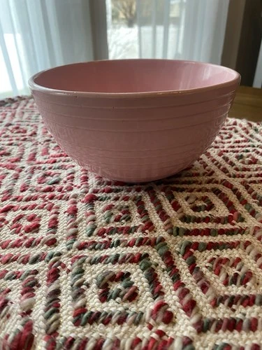 Vintage McCoy Pink Beehive Mixing Bowl 7 x 4 In