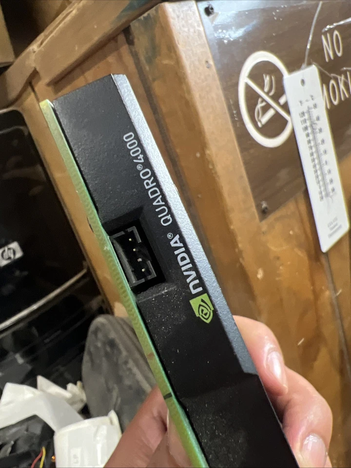 Dell Nvidia Quadro 4000 2GB GDDR5 PCI-E x16 Graphics Card- 6WTYT - Image 4 of 4