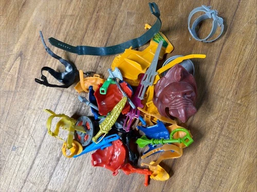 HE-MAN 80s Vintage MOTU accessories parts Weapons lot Masters Of The Universe