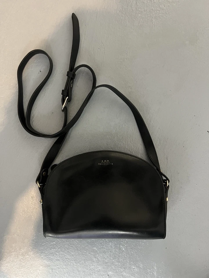 A.P.C. Black Half Moon Demi Lune crossbody leather bag - Image 4 of 4
