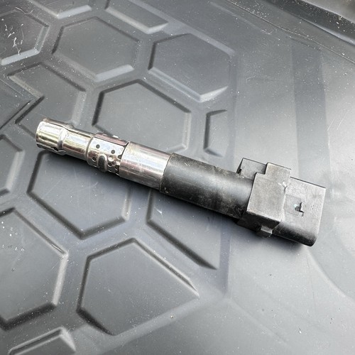 VW Golf Mk5 R32 3.2L VR6 Coil Pack (Single) 022905715D - Picture 2 of 5