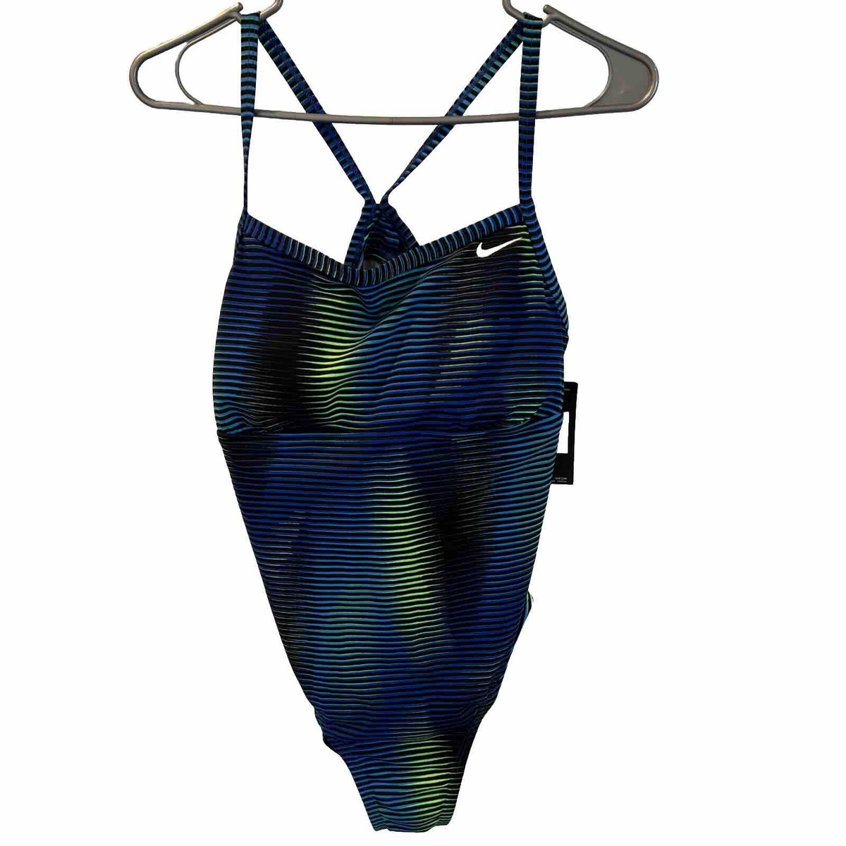 nike swimming dress Swim | Nwt! Nike Swim Light Crimson Athletic Tankini Top | Color: Red | Size: S Removable soft cups allow for adjustable coverage and comfort in and out of the water Nike Swim Long-Sleeve One Piece