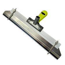 Wolff 52298 Screed Rake 56cm R2 blade for Levelling Compounds Flooring Tools