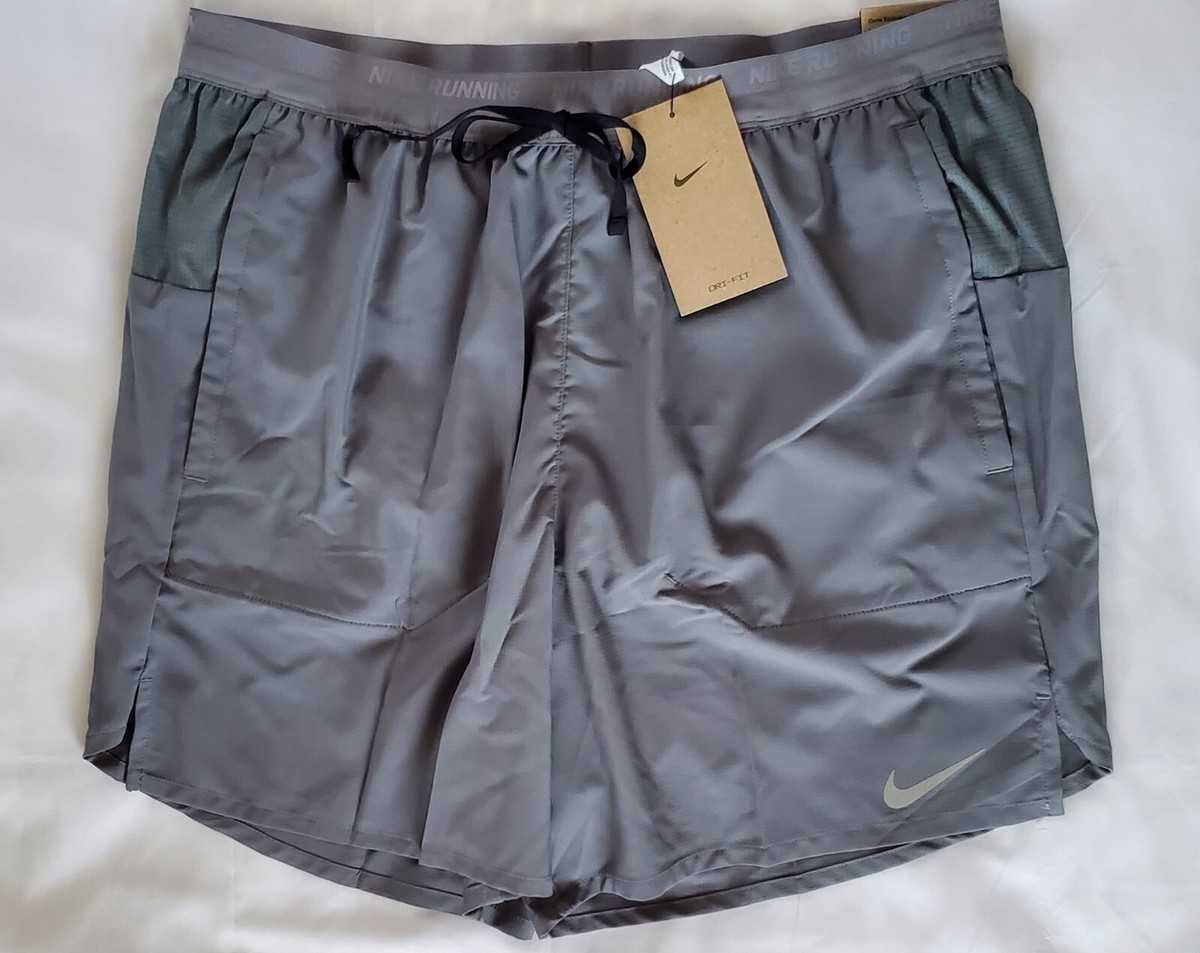 Nike Men Dri-Fit Stride 5” Brief Lined Running Shorts Grey DM4755