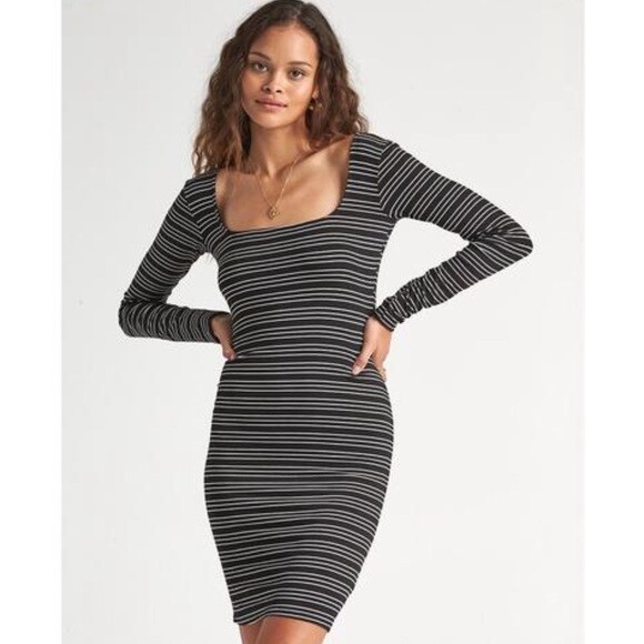 new BILLABONG SAME SONG WOMEN'S DRESSES size m color black new BILLABONG SAME SONG WOMEN'S DRESSES size m color black