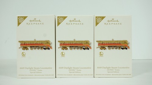 Hallmark Lionel 2012 Chessie System Set & 4449 Daylight Steam Locomotive NEW F3 - Picture 2 of 7