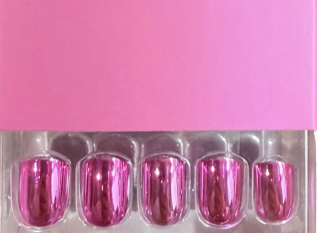 Red Aspen Press On Short Square Pink Chrome Dance The Night Away, Darby 🩷