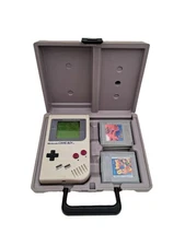 Nintendo Game Boy DMG-01 Bundle w/ 5 Games & Hard Case – Tested and Works!