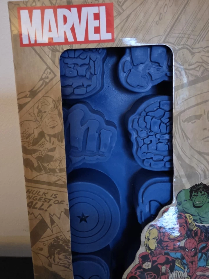 Marvel Comics Ice Cube Tray | Loot Crate | Brand New - Image 2 of 4