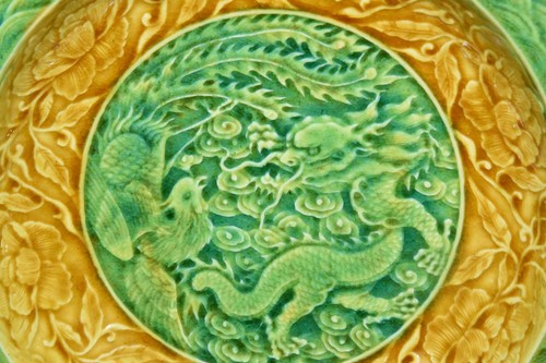 Ming Dynasty Yellow Glazed and Colored Carving Dragon and Phoenix Pattern Plate - Picture 6 of 9