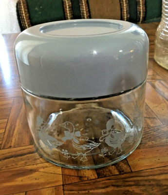Vintage Corelle Gemco Blue Duck Clear Glass Jar with Blue Plastic Lid USA 