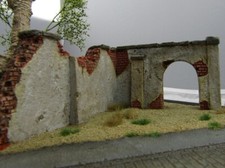 1:72 Diorama - Zubehör: hohe Friedhofsmauer,...