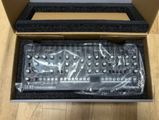 ROLAND BOUTIQUE SE-02 SOUND MODULE Analog Synthesizer