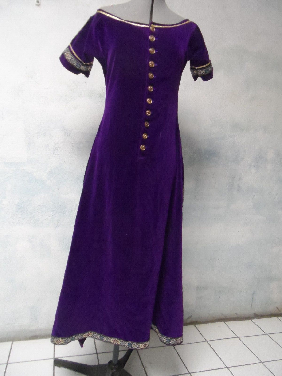 70s RENAISSANCE cotton VELVET metallic trim THEATER purple DRESS sz 4