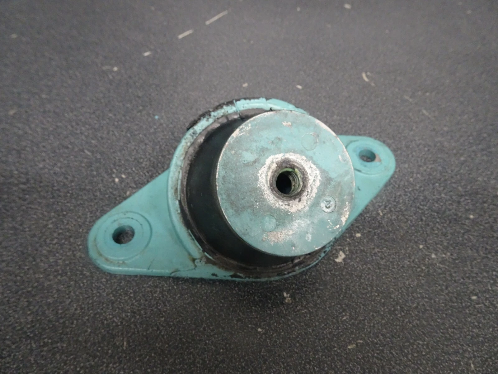1995-2021 Kawasaki OEM Engine Motor Mount Damper 92161-3789 STX-15F STX-12F